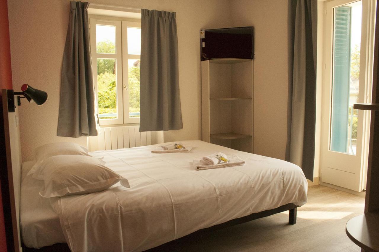 Hotel Le Pavillon Des Fleurs Menthon-Saint-Bernard Esterno foto