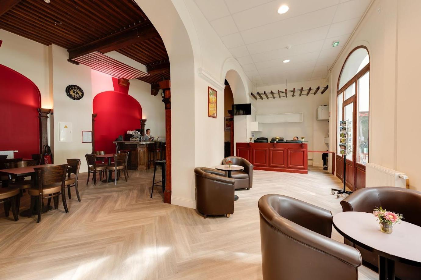 Hotel Le Pavillon Des Fleurs Menthon-Saint-Bernard Esterno foto